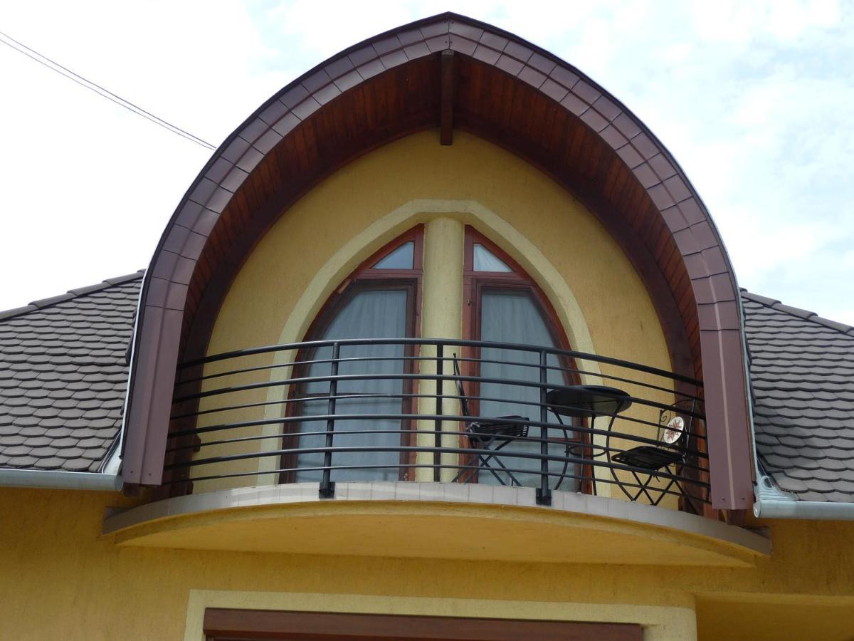 Nádas Társasház Balatonlelle Exterior foto