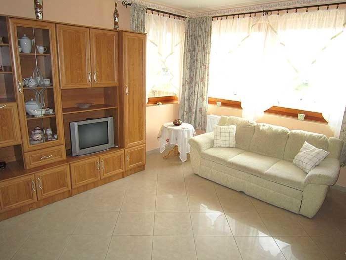 Nádas Társasház Balatonlelle Exterior foto
